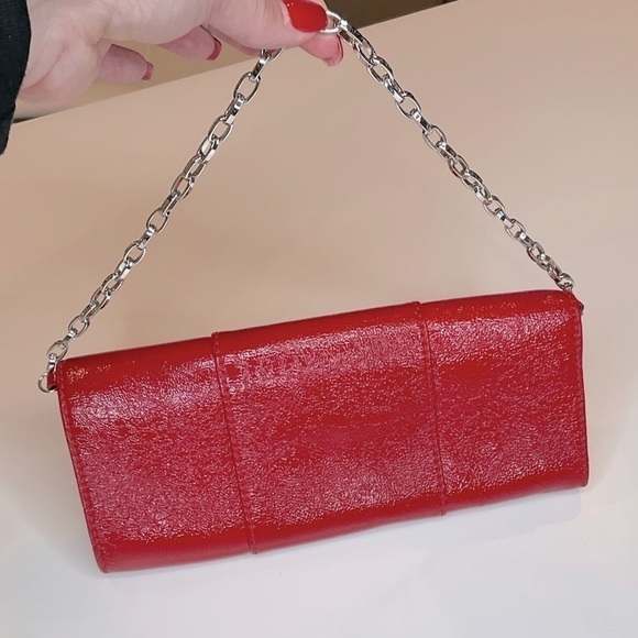 Banana Republic lipstick red glossy clutch with silver chain - Picture 5 of 9